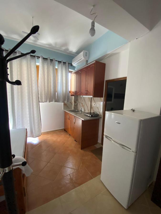 Eraldo Brahimi Apartaments Ксамил Экстерьер фото