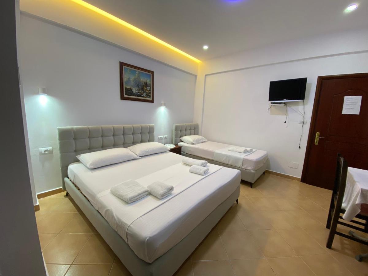 Eraldo Brahimi Apartaments Ксамил Экстерьер фото